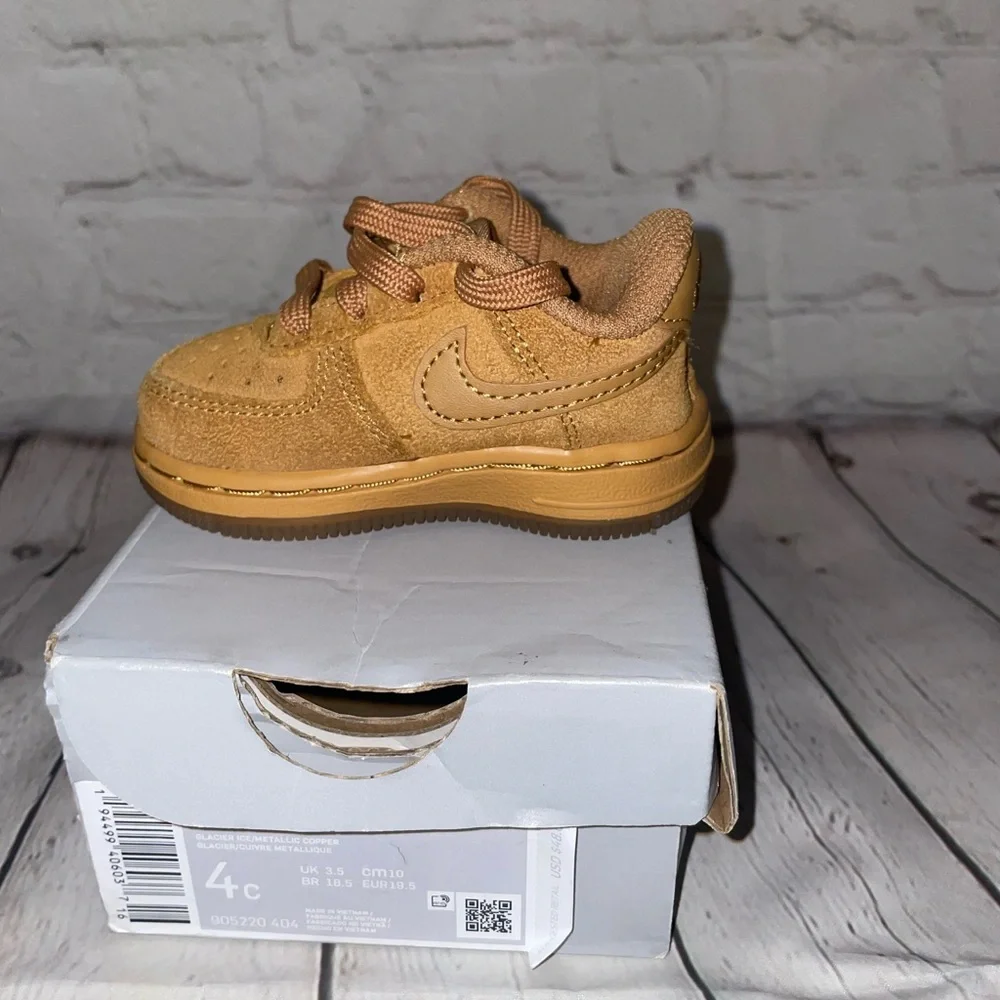 Nike🔥🔥 - Picture 9 of 10